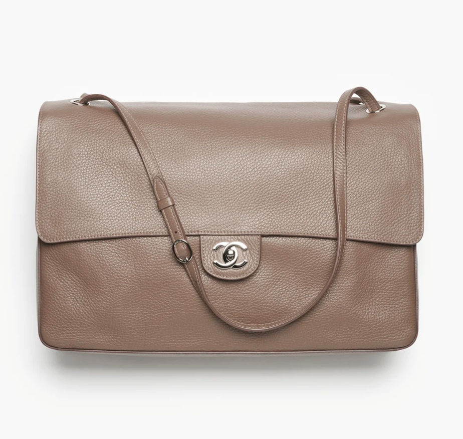 CHANEL, Maxi Flapbag