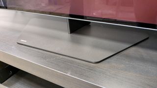 Philips OLED809 central stand