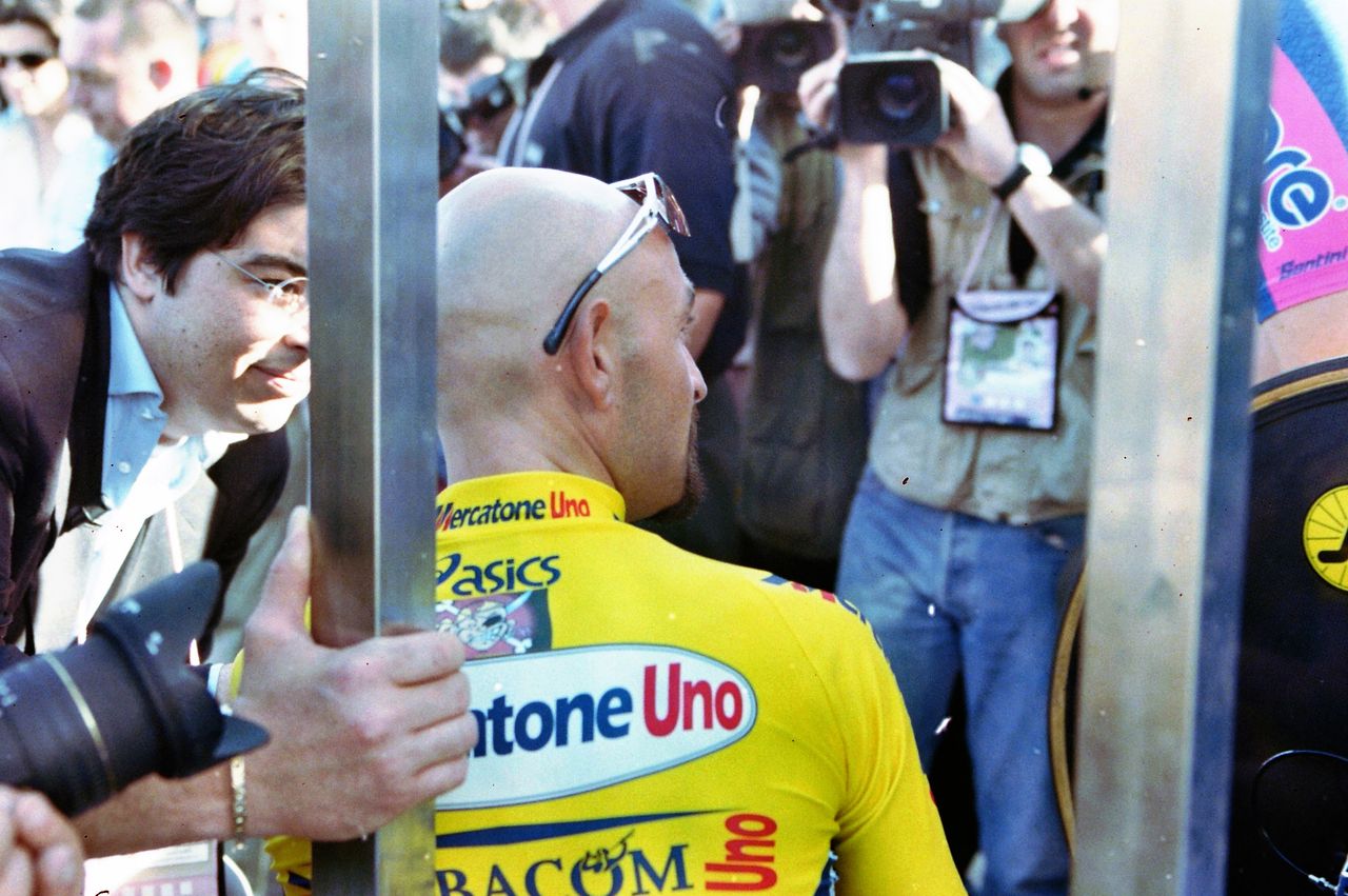 Pantani only had a handful of race days under his belt by the time he reached the start line of the 2001 Giro in Pescara