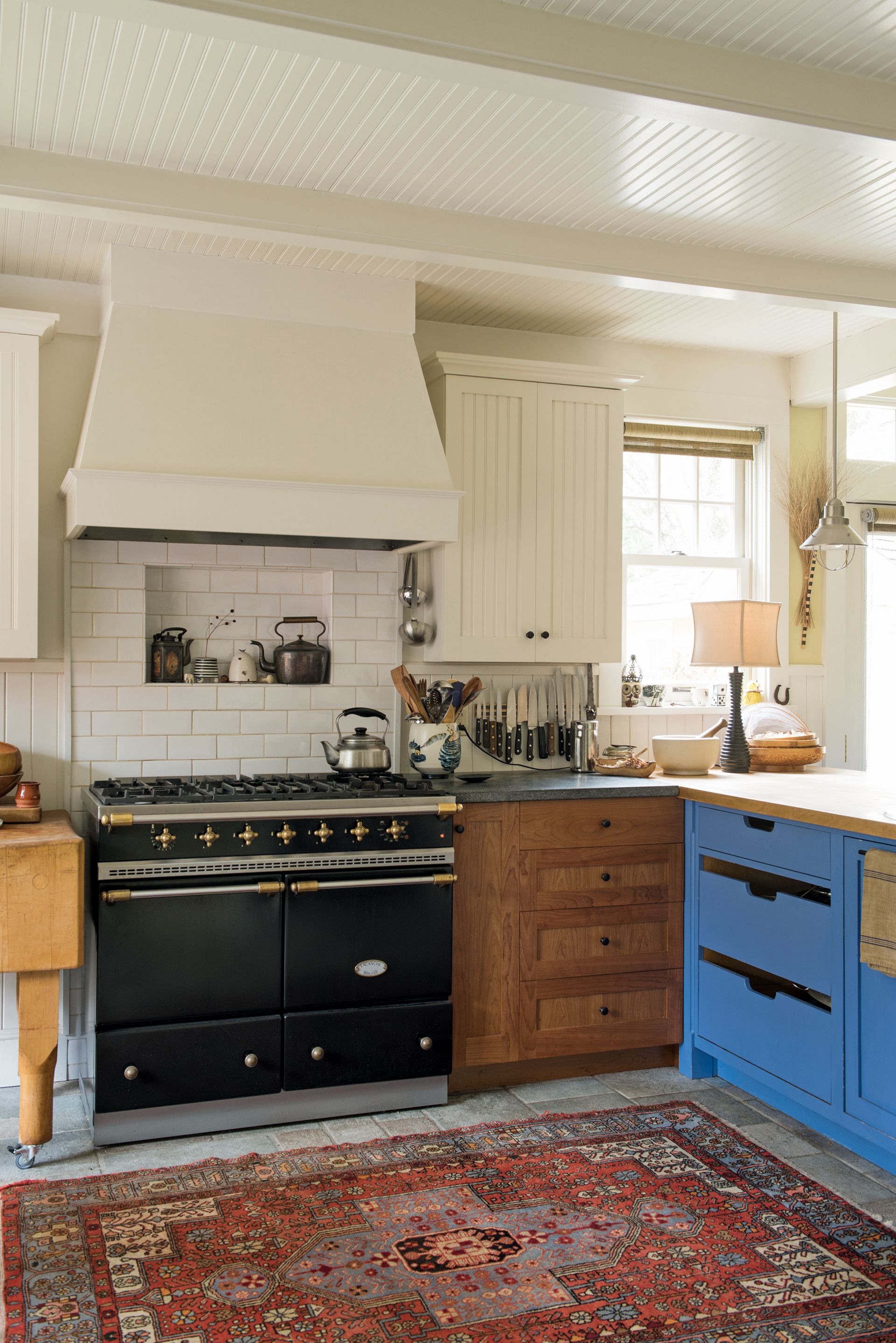 Kitchen rug ideas 10 best rug designs for kitchens Homes & Gardens