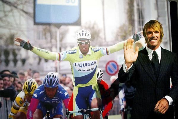 Mario Cipollini says ciao
