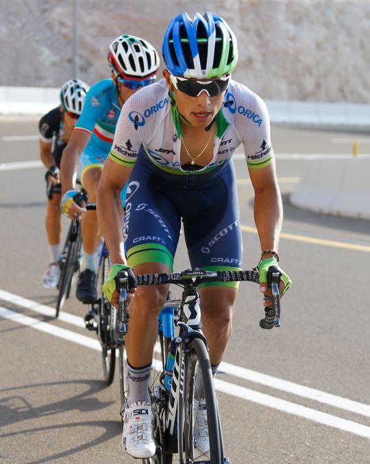 Esteban Chaves (Orica - GreenEdge) attacks Nibali