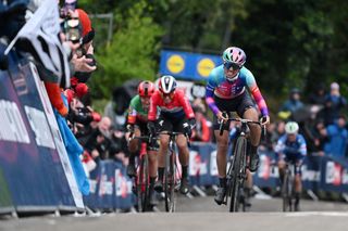 Kasia Niewiadoma wins La Flèche Wallonne Femmes 2024