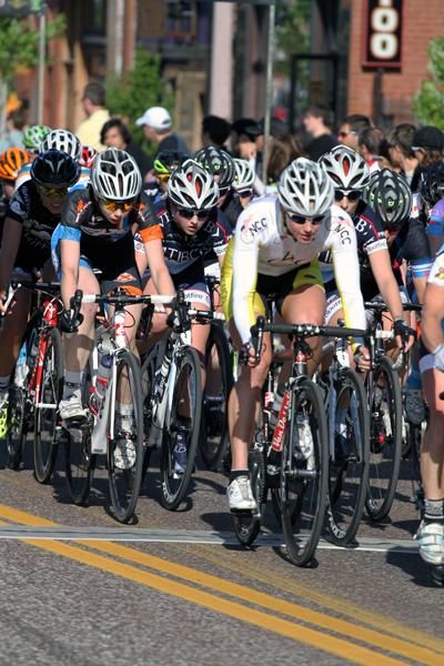 The women's field all together