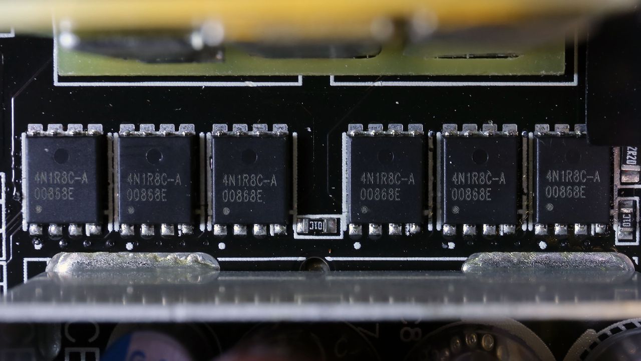 In 12V