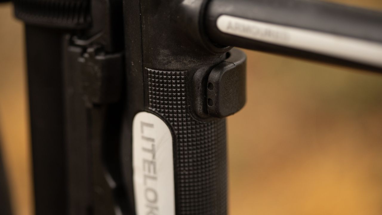 Litelok x1 bike lock mounting mechanism detail