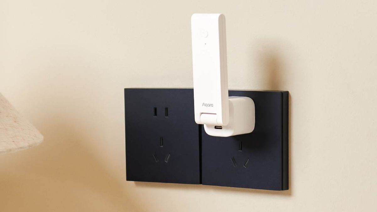 This Aqara smart home hub looks like a memory stick – and it’s only $25 ...