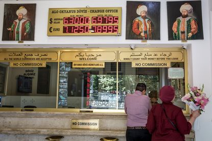 A currency exchange in Istanbul.