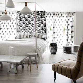 black and white bedroom bold patterned curtains