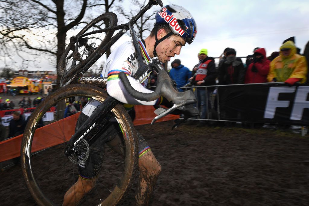 Wout van Aert rode to third place