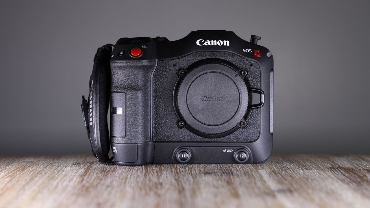 Canon EOS C70