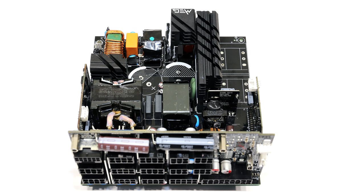MSI MEG Ai1000P PCIe5
