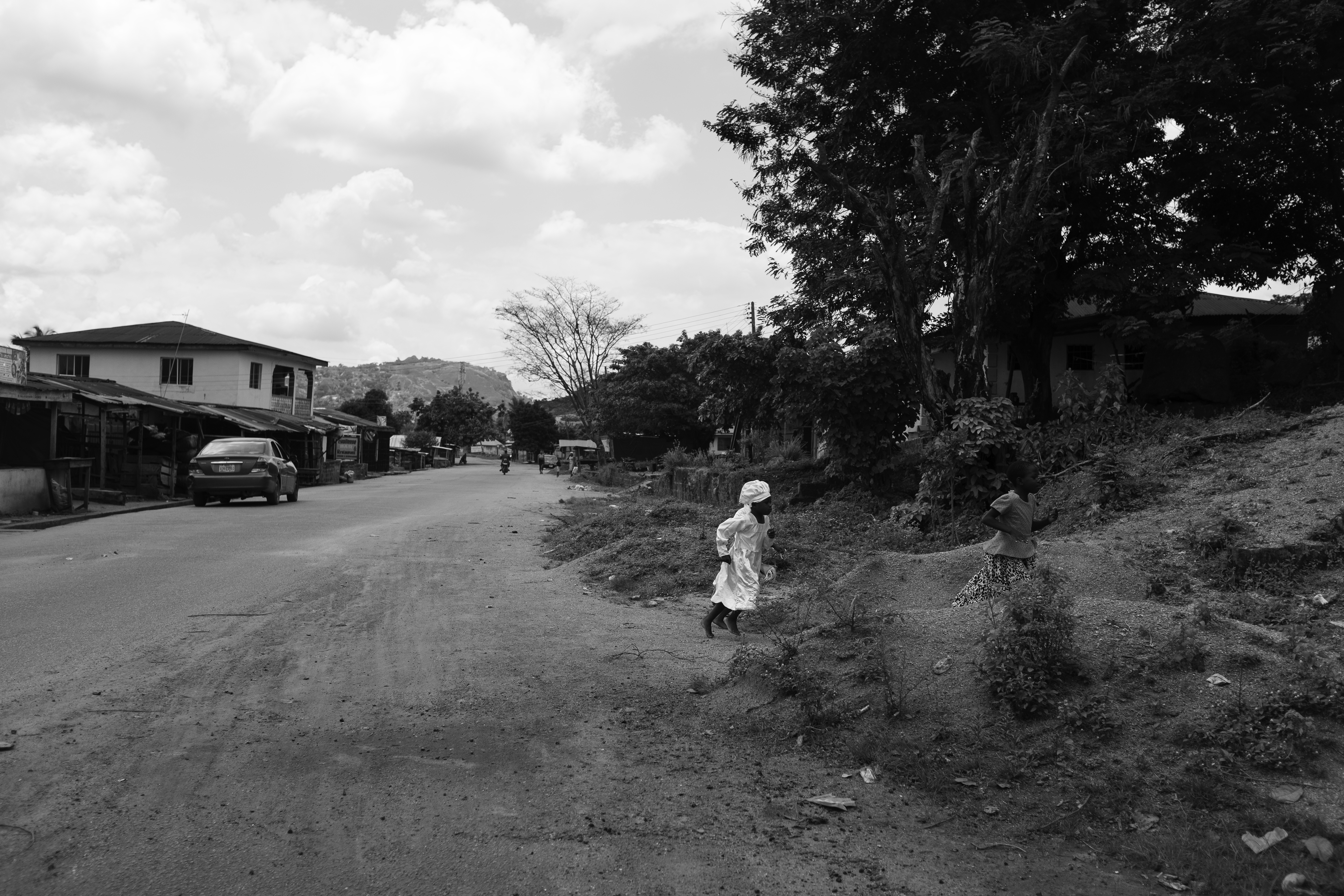 black and white stephen tayo images