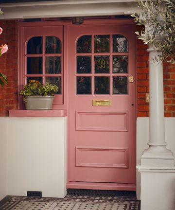Exterior paint trends 2025: Stylish colors for home exteriors | Homes ...