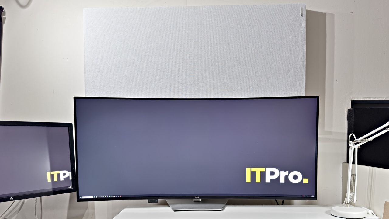 The Dell Ultra Sharpe U5226KW monitor