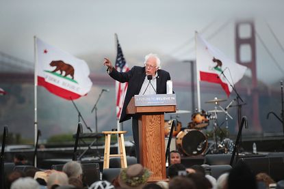 Bernie Sanders makes his closing argument in San Francisco