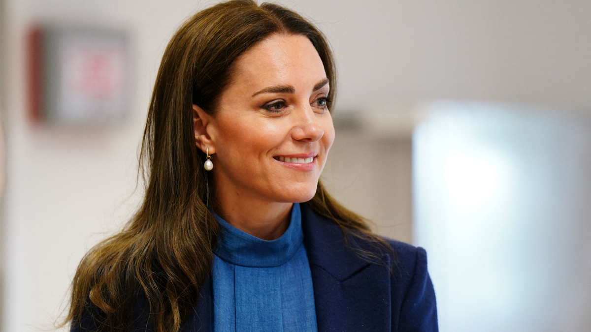 Where to shop Kate Middleton s blue Cefinn blouse Marie Claire UK