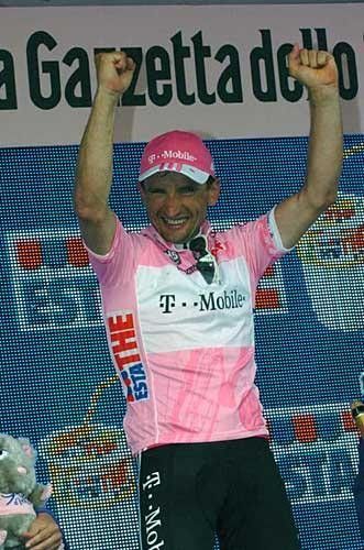 Serguei Gonchar (T-Mobile) makes another podium appearance as the leader of the Giro