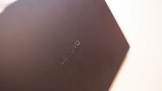 Lenovo Yoga Slim 7i Aura Edition