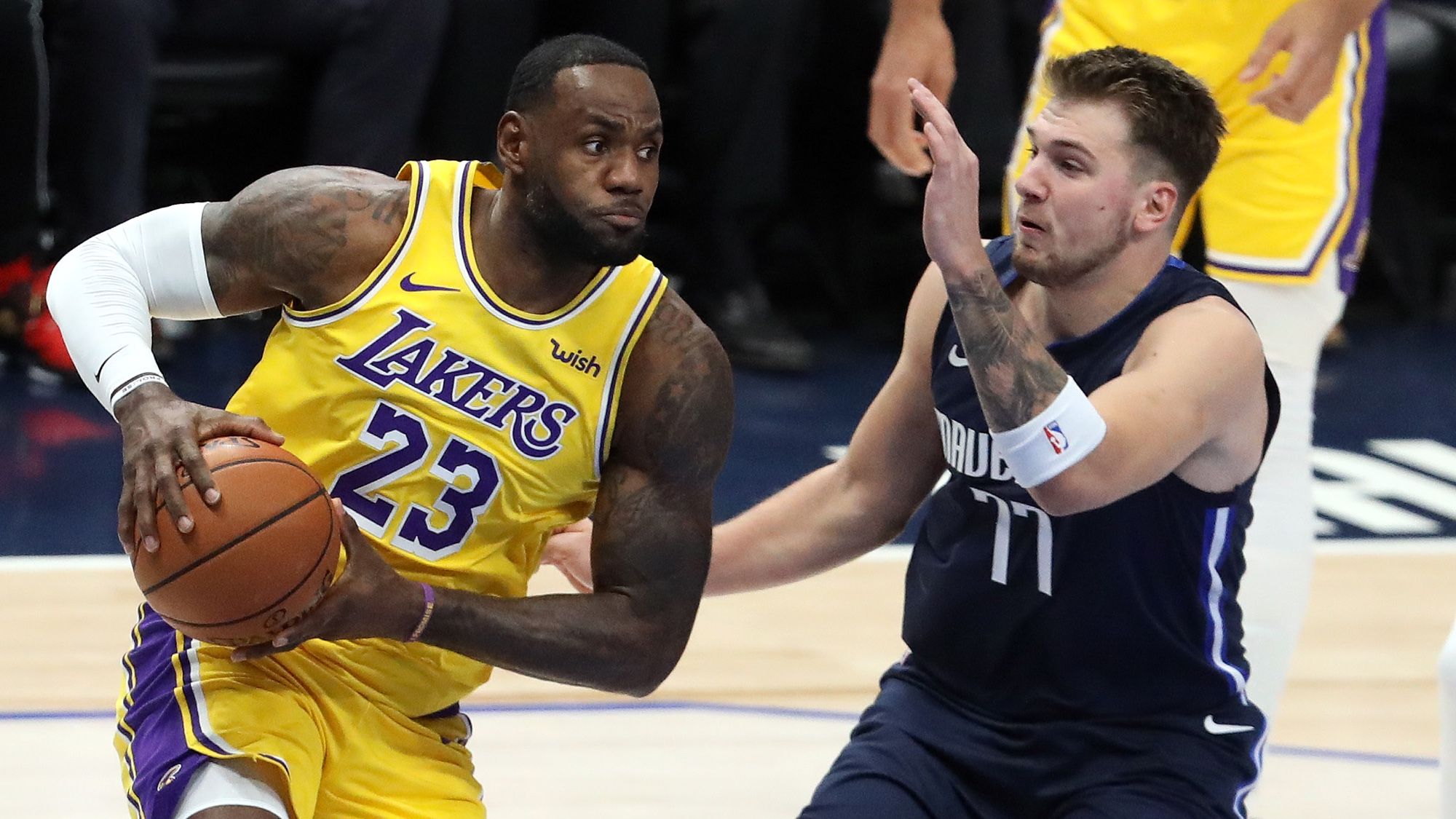 Mavericks vs Lakers live stream: How to watch NBA Christmas Day game ...