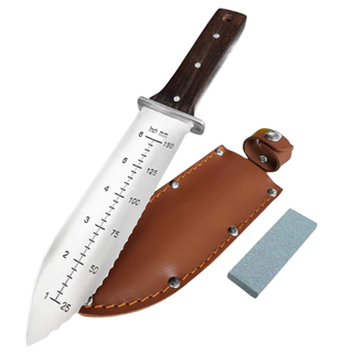 A professional hori hori garden knife