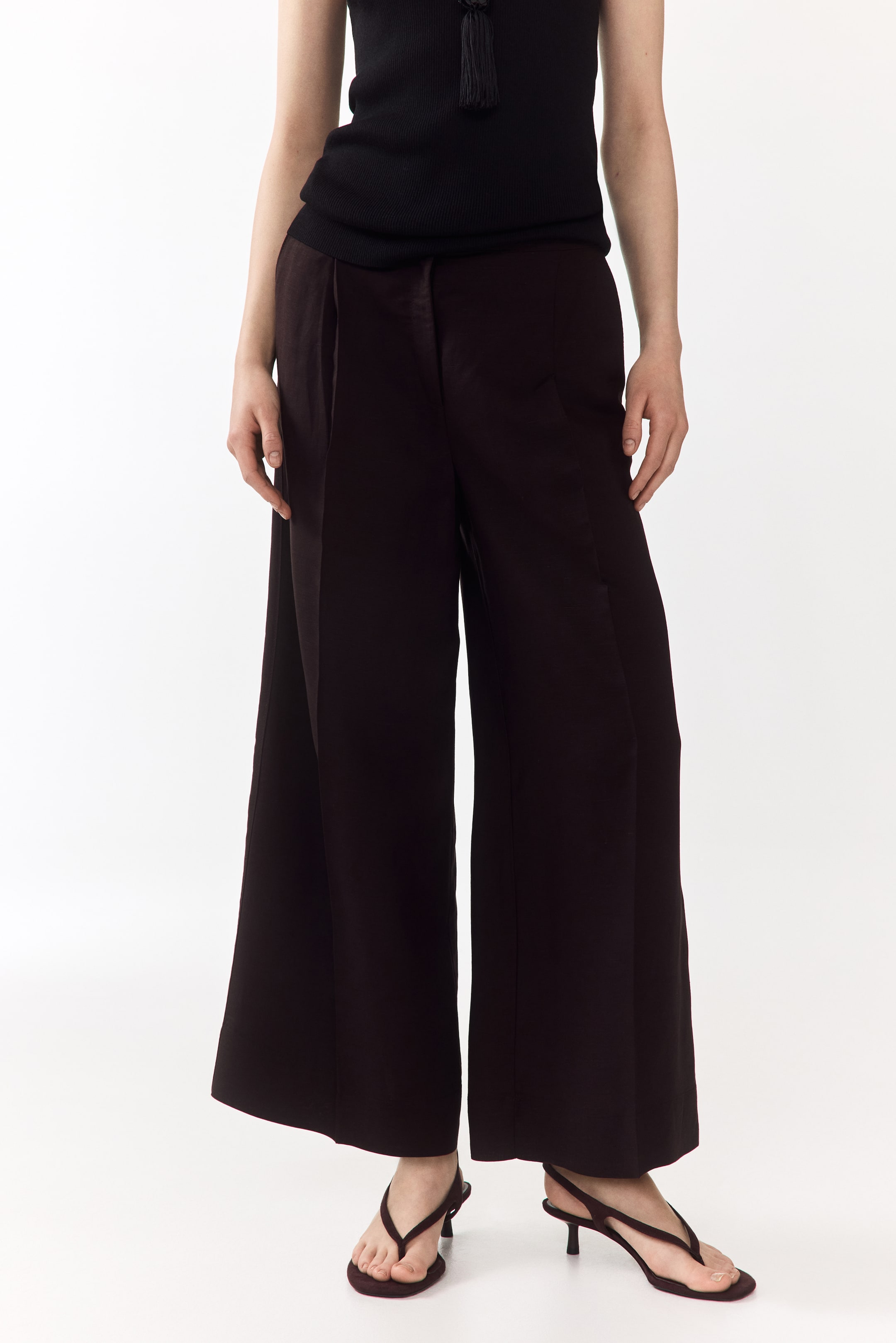 Ankle-Length Linen-Blend Trousers