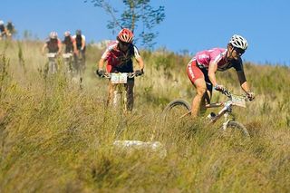 Sue Haywood leads Jenny Smith on a descent.