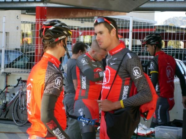 New Zealand's Sam Bewley (left) waits for the ride to start.