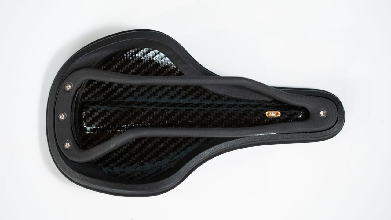Reform Seymour Saddle bottom view