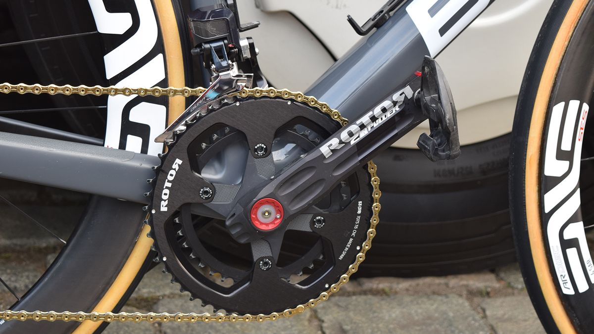 Dimension Data use Rotor cranksets and power meters in conjunction with Shimano Dura-Ace R9150 derailleurs and KMC chains