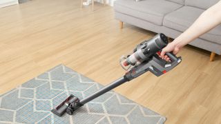 Review: Proscenic P11 Mopping - Mit dem beutellosem Akkusauger