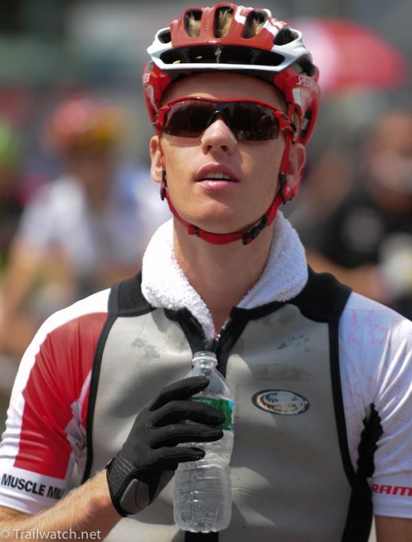 Max Plaxton (Specialized) wearing an ice vest due to the heat
