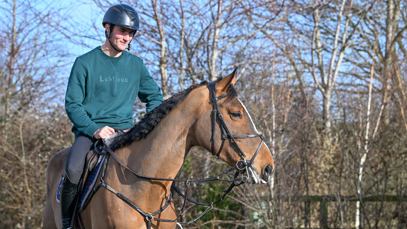 Will Fletcher aboard Quintine Van D&amp;rsquo;Abdijhoeve (Clover)