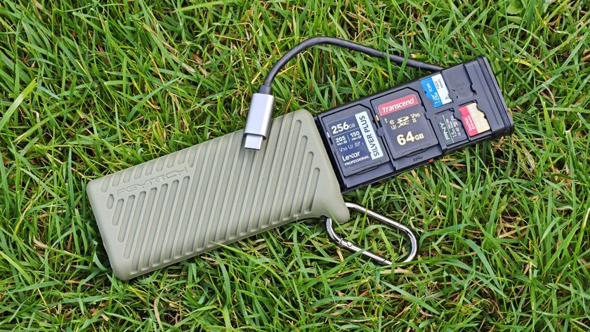 PGYTech CreateMate High-Speed Card Reader Case