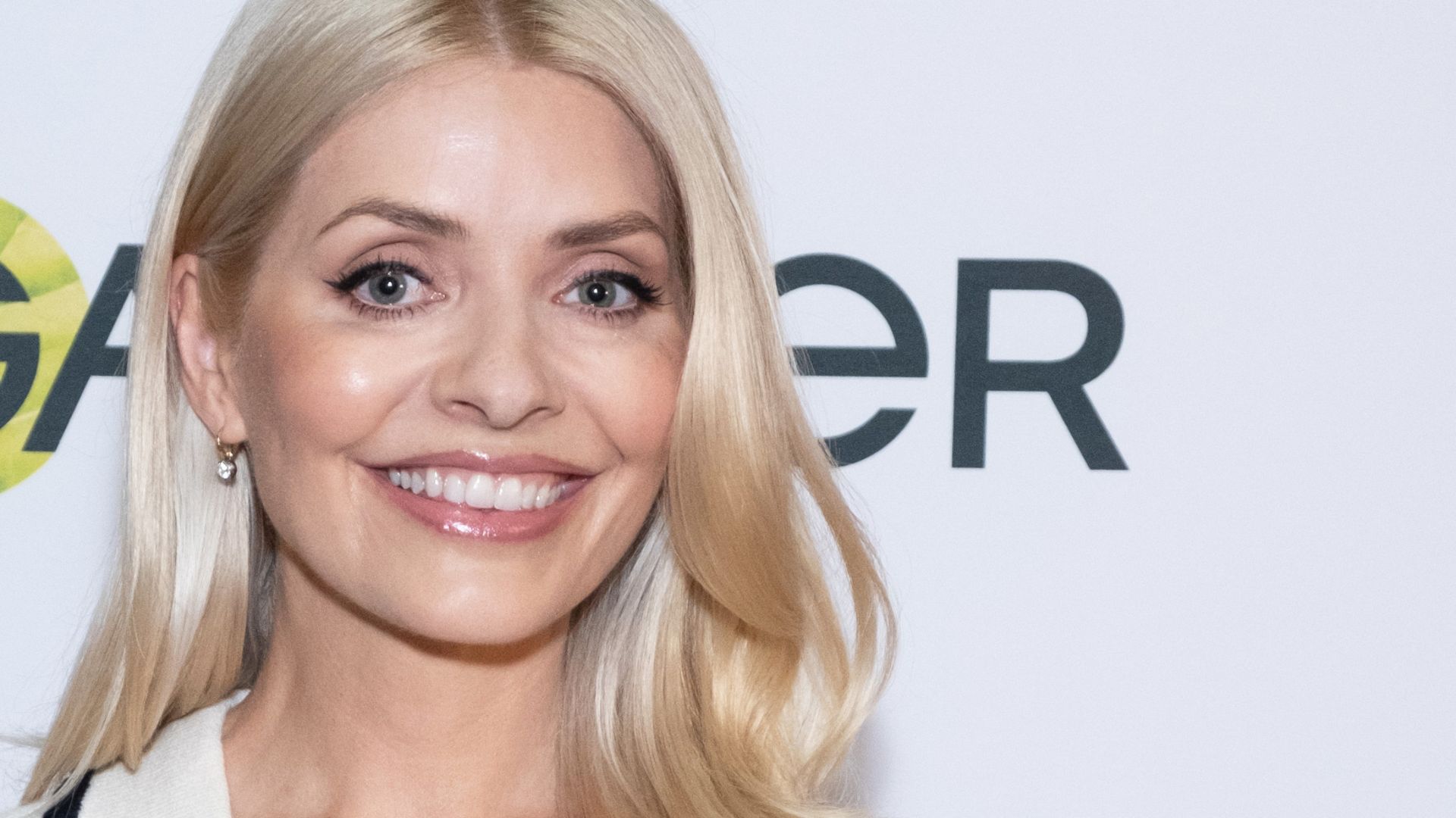 Headshot of holly willoughby