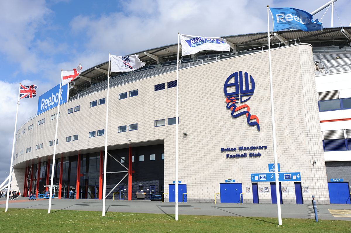 Bolton club badge