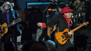 Prince performs at the The 19th Annual Rock and Roll Hall of Fame Induction Ceremony in 2004