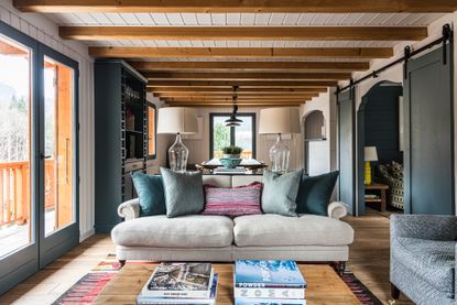 Chalet living room 