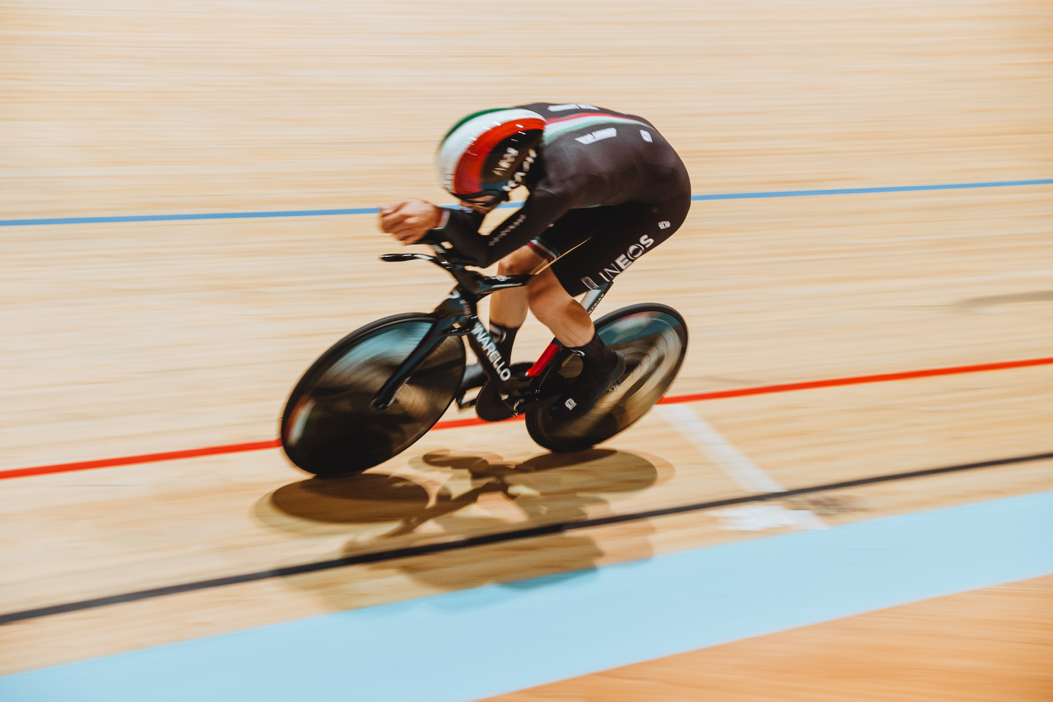 Filippo Ganna trains for Hour Record attempt 2022