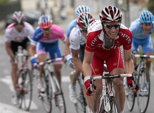 Chavanel attacks!