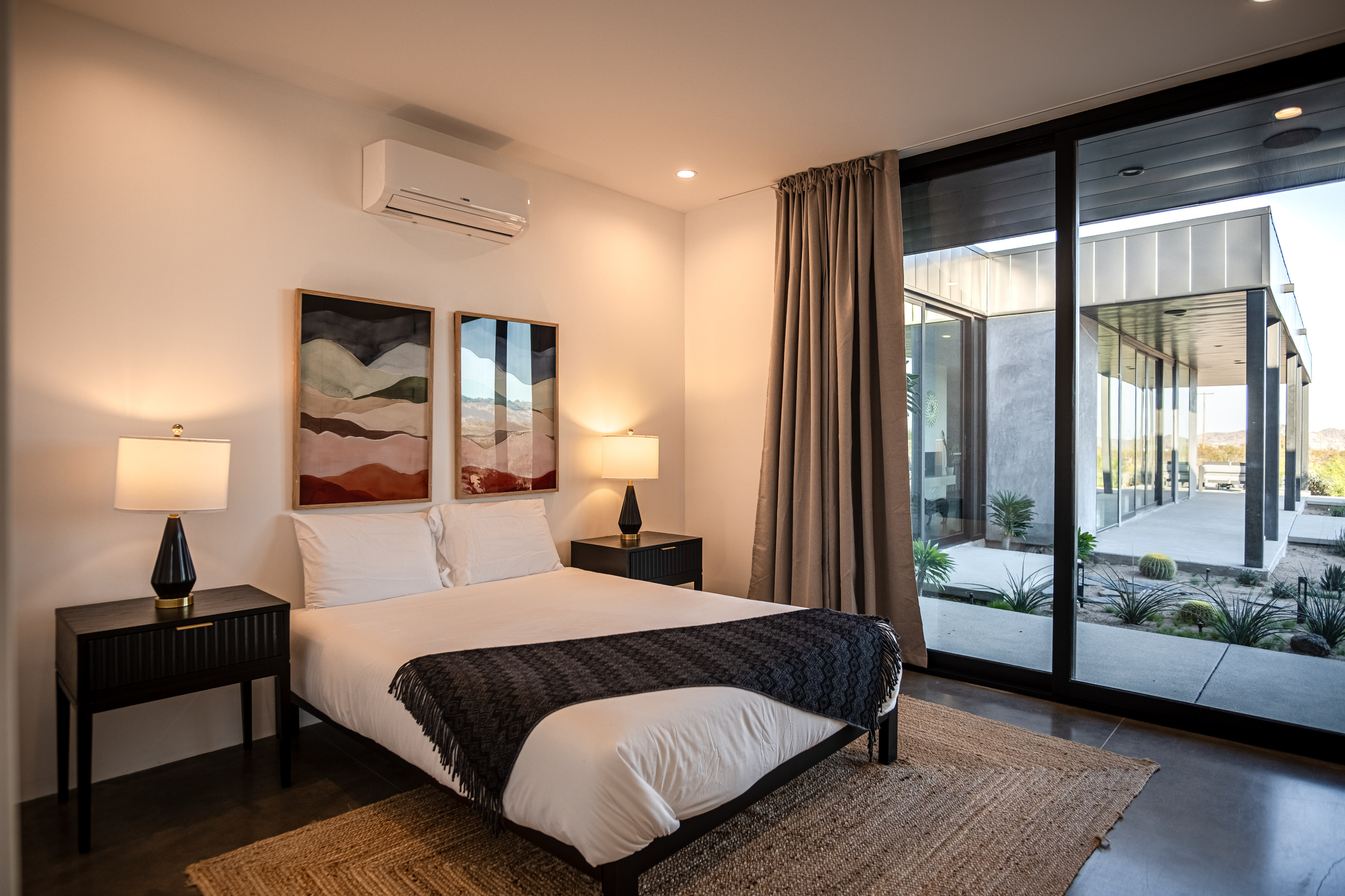 Main bedroom, Casamia, Joshua Tree