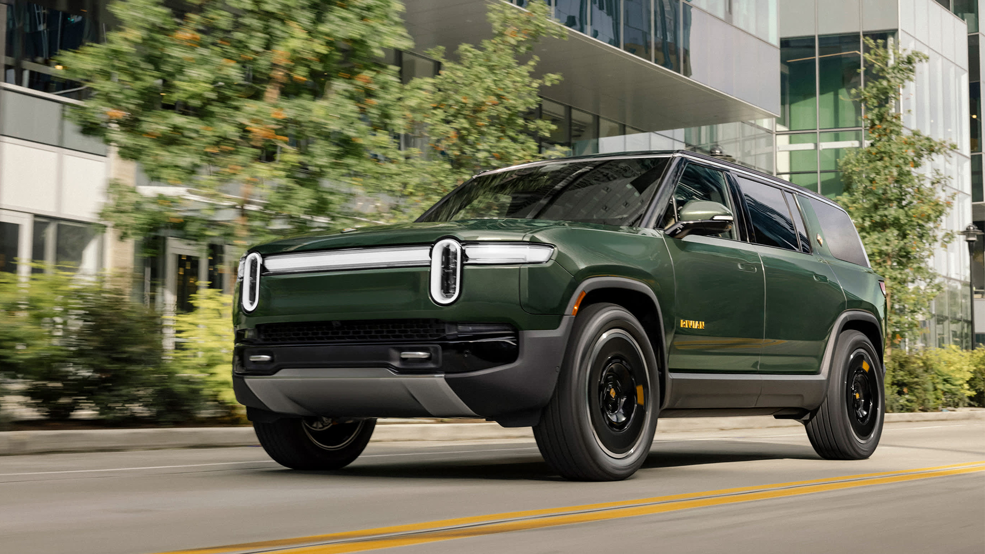 Rivian says it will offer hands-off autonomous driving later this year, with eyes-off coming in 2026 – a more realistic approach than Tesla’s wild promises