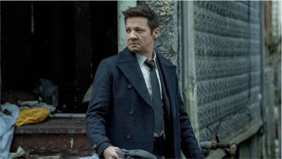 Jeremy Renner is back as &quot;mayor&quot; Mike McLusky in &quot;Mayor of Kingstown&quot; season 3