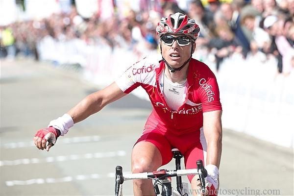 Nico Sijmens (Cofidis) takes the win.