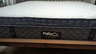 Puffy Royal Hybrid mattress review image