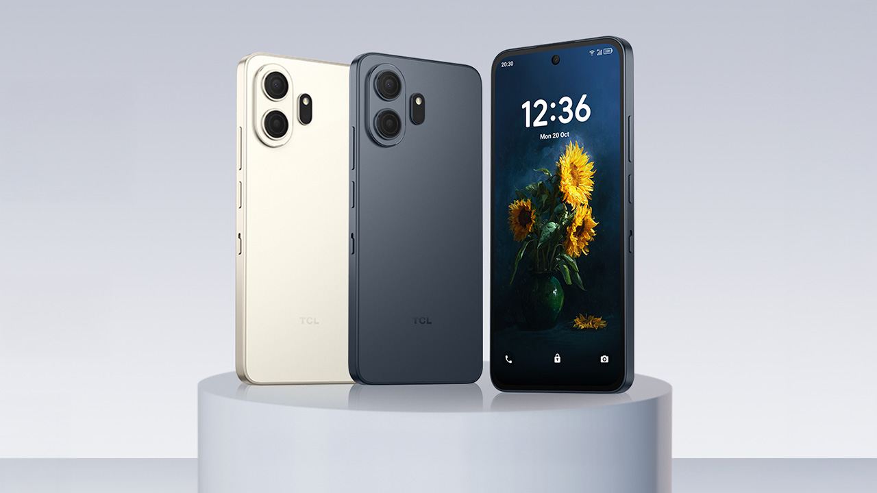 TCL NXTPaper 70 Pro on a plinth