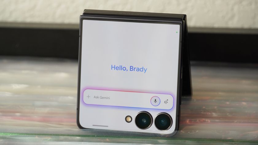 The Samsung Galaxy Z Flip 7 using various Galaxy AI features.