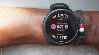 Suunto 7 screen showing workout history