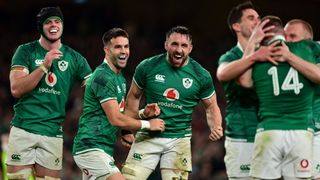 Ireland rugby union team celebrating a victory