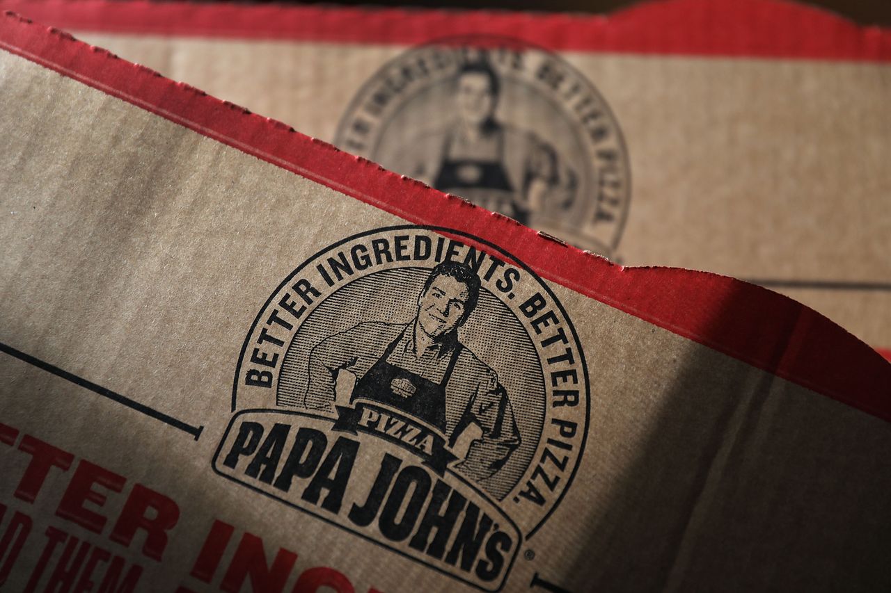 Papa John&amp;#039;s pizza boxes